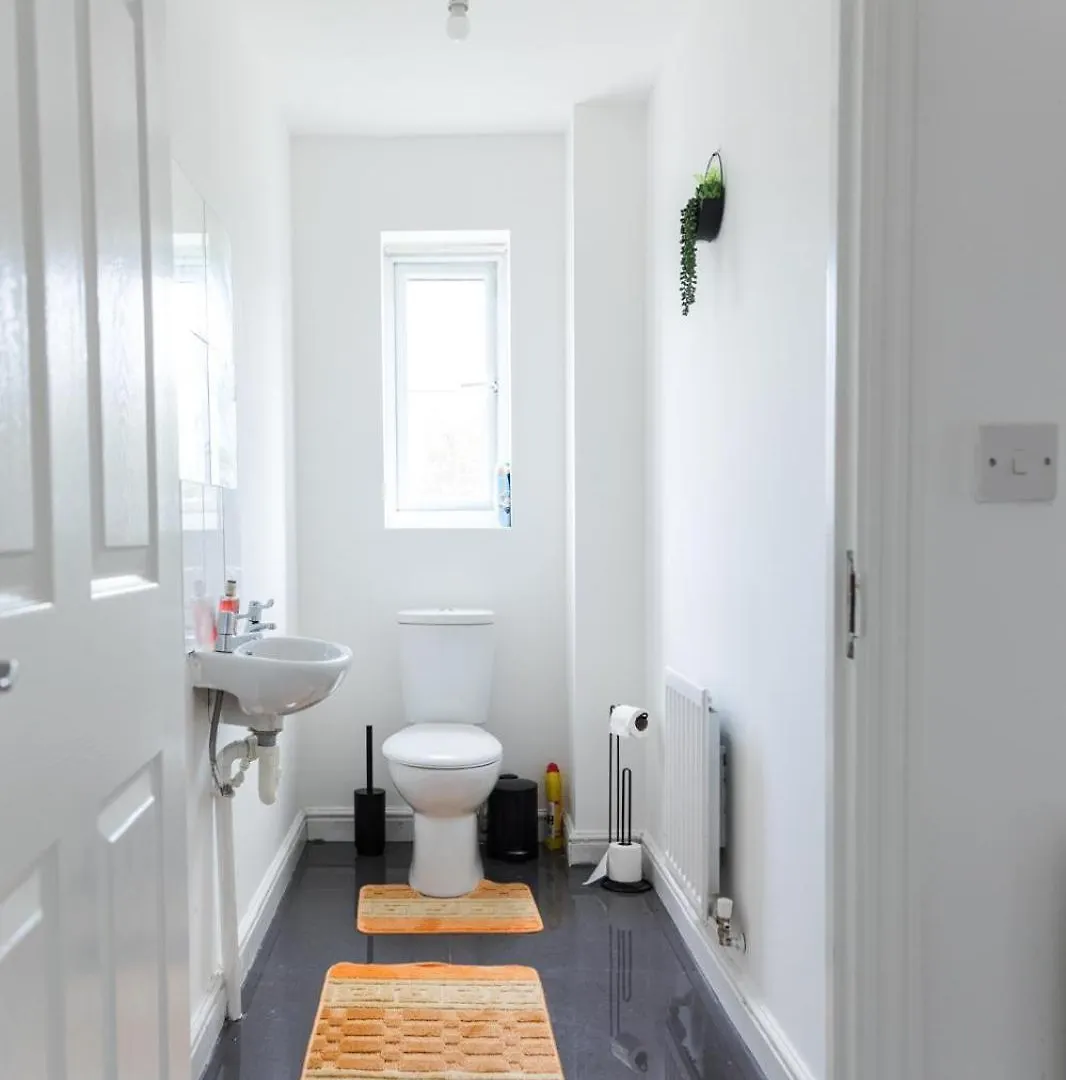 Barking Leisure And Contractor Stays London